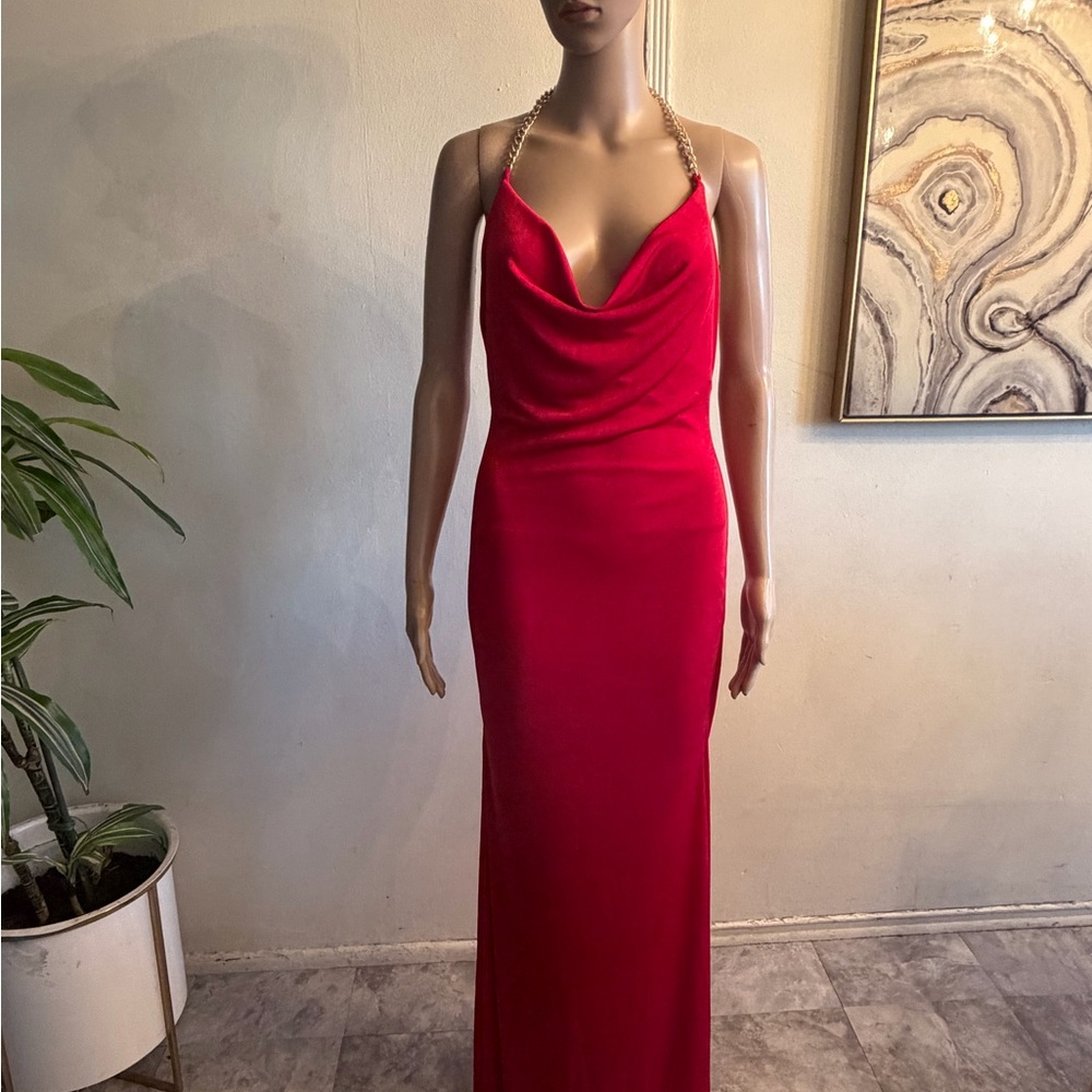 Chic Backless Red Dress